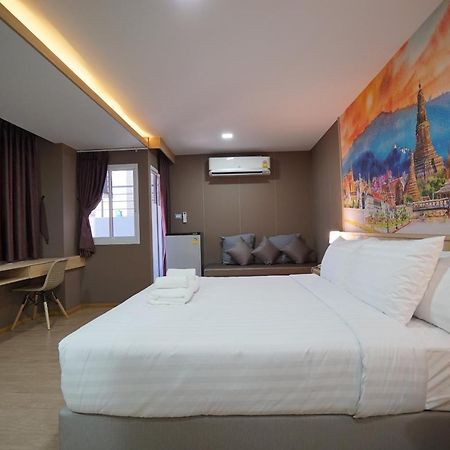 The Qube Fifty Hotel Bangkok Eksteriør billede