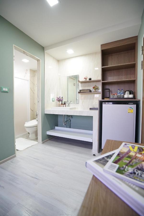 The Qube Fifty Hotel Bangkok Eksteriør billede