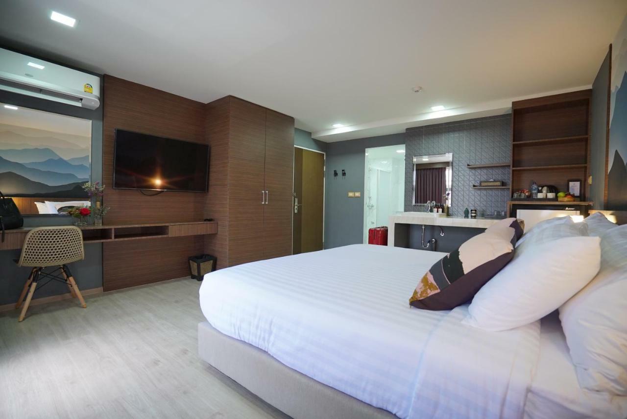 The Qube Fifty Hotel Bangkok Eksteriør billede
