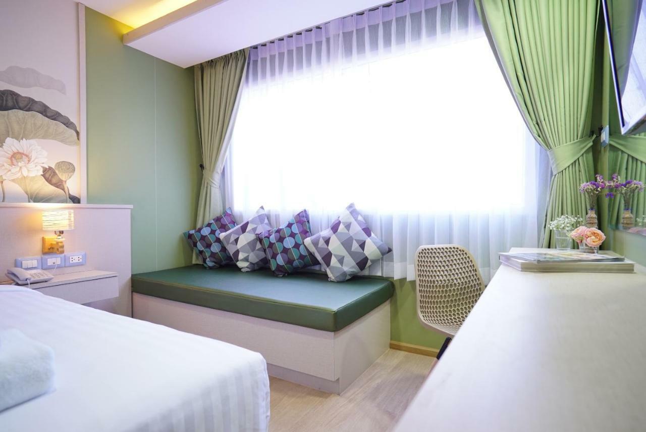 The Qube Fifty Hotel Bangkok Eksteriør billede