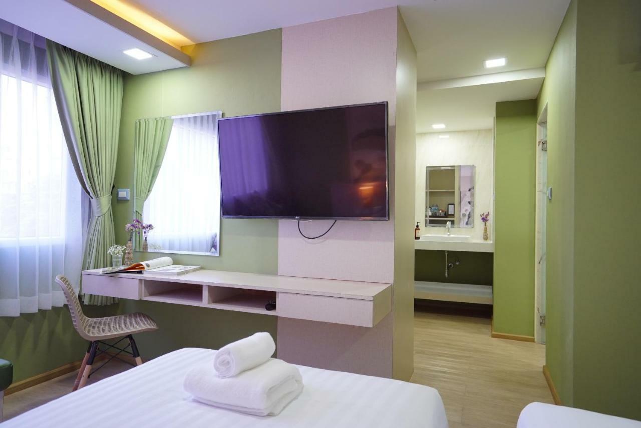 The Qube Fifty Hotel Bangkok Eksteriør billede
